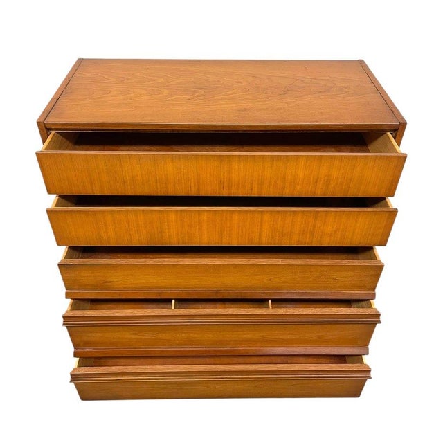 Vintage Mid-Century Modern 4-Piece Bedroom Set - 9-Drawer Lowboy Dresser, Tall Highboy Dresser & Pair of Nightstands For Sale - Image 10 of 12