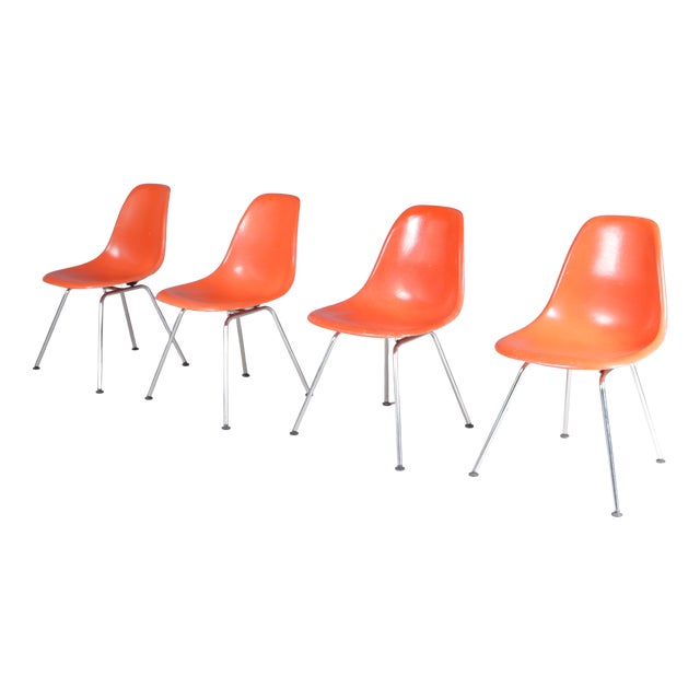 Dining Chairs in Orange Fiberglass by Charles & Ray Eames for Herman Miller, USA, 1960s, Set of 4 For Sale