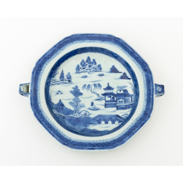 19th Century Chinese Export Blue & White Warming Dishes, 3 For Sale - Image 5 of 9