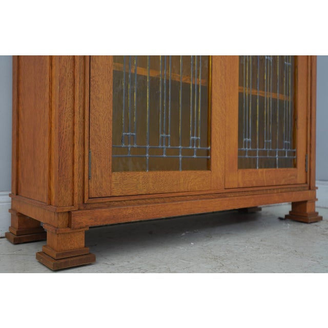 Swartzendruber Frank Lloyd Wright Inspired Oak Bookcase For Sale In Philadelphia - Image 6 of 18