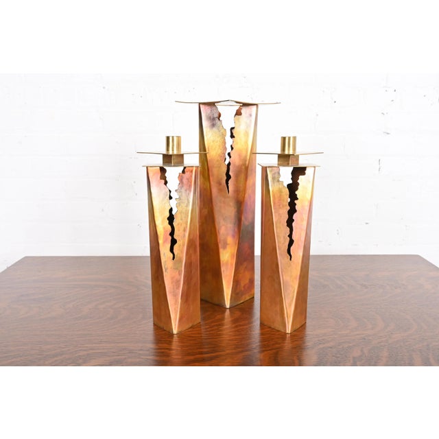 Paul Evans Style Brutalist Hand Wrought Copper Candlesticks, Circa 1970s For Sale - Image 10 of 11