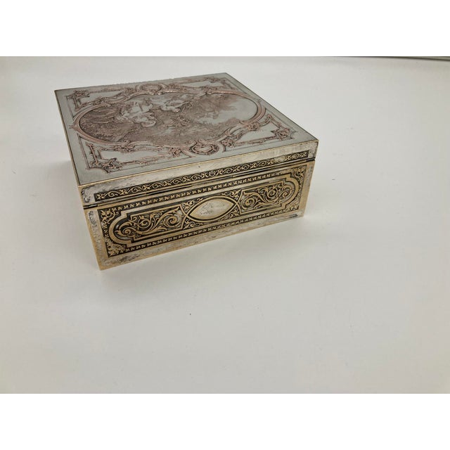 Antique Silver Plated Jewelry Box Le Denicheur by Boucher Engraved by B.Wicker For Sale - Image 12 of 17