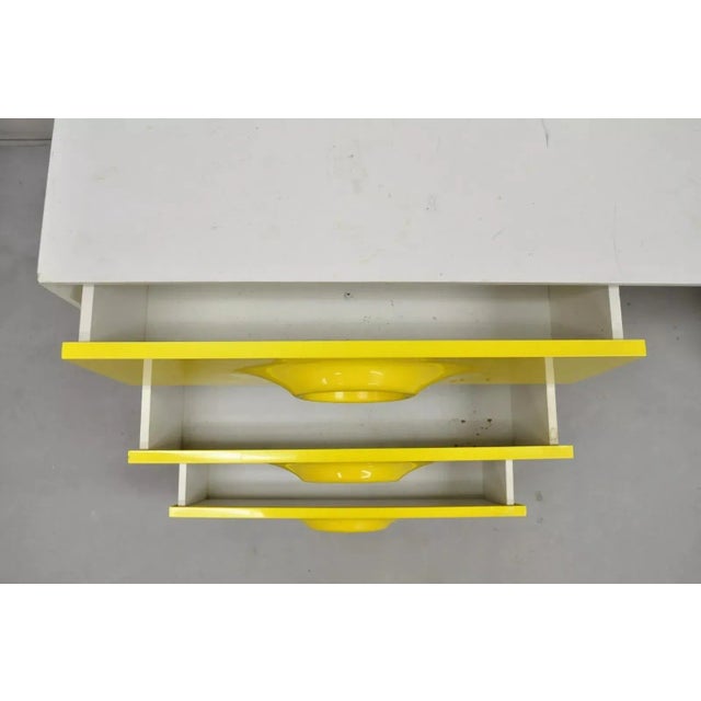 1970s Vintage Broyhill Premier Yellow Molded Plastic Space Age Joe Colombo Style Desk For Sale - Image 9 of 12