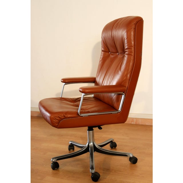 Vintage P126 Executive Office Chair by Osvaldo Borsani for Tecno, 1966 For Sale - Image 12 of 14