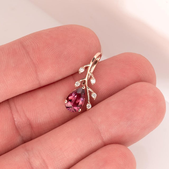 2020s 1.25ct Pink Tourmaline Pendant With Earth Mined Diamonds Accents: Solid 14k Gold For Sale - Image 5 of 7