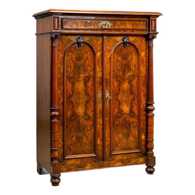 Buffet in Walnut, 1800s For Sale