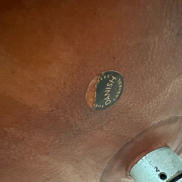 1950s Early 'Swan' Chair Model No. 3320 by Arne Jacobsen For Sale In Dallas - Image 6 of 6