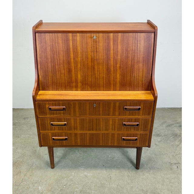 Maurice Villency Mid-Century Danish Modern Drop Down Secretary Desk in Teak by Maurice Villency, Denmark, C. 1960s For Sale - Image 4 of 12