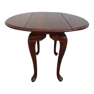 Oval Cherry Queen Anne Drop-Leaf Side Table For Sale