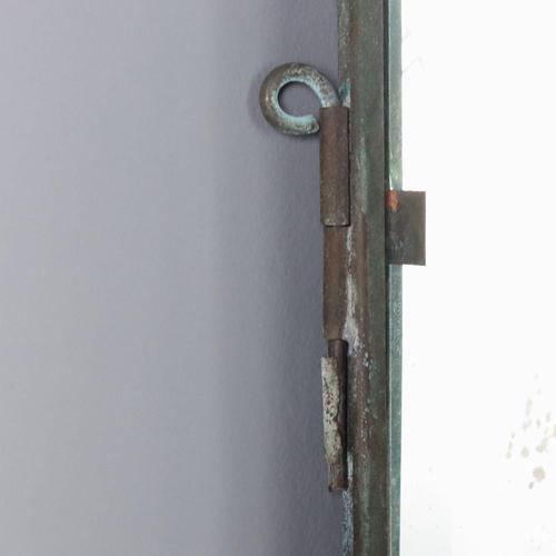 Italian Wall Lamp in Metal and Glass For Sale - Image 6 of 10