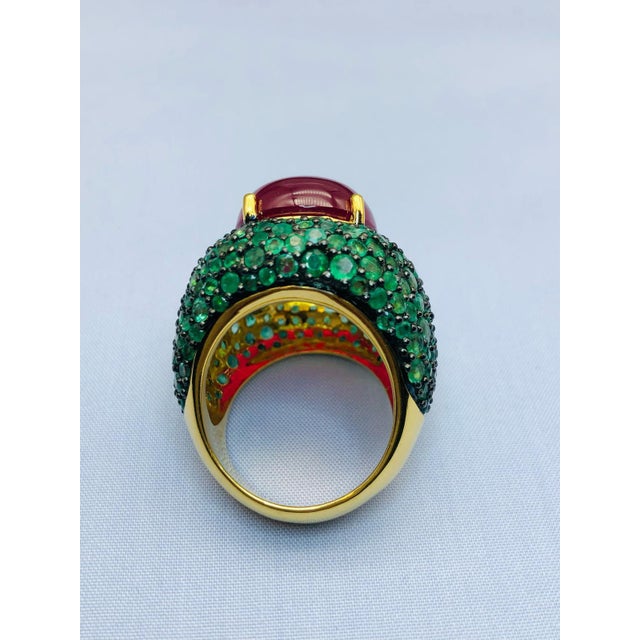 Bochic "Orient" Natural Emerald & Ruby Cocktail Ring Set In 18K Gold & Silver For Sale - Image 12 of 12