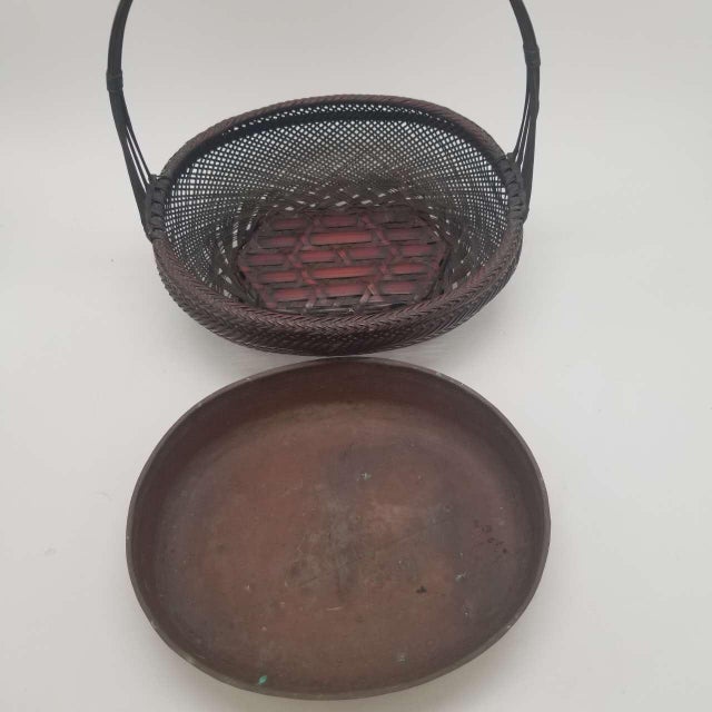 Late 20th Century Japanese Antique Bamboo Handled Basket With Copper Insert for Ikebana For Sale - Image 5 of 18