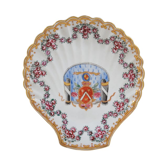 Mid 20th Century Edme Samson French Porcelain Armorial Scalloped Shell Dish For Sale - Image 10 of 10
