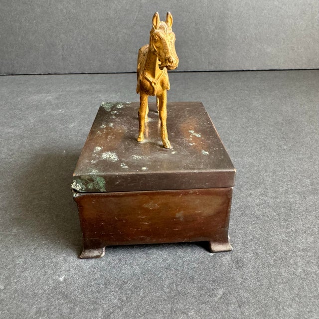 Bronze 1940s Horse Statue Trophy Lidded Box Equestrian Ora Horse Racing Vintage Brass For Sale - Image 8 of 12