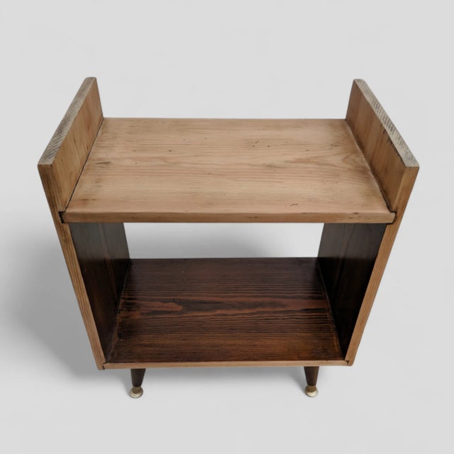 Vintage Mid Century Modern Turntable Record Player and Album Storage Cabinet Side Table For Sale In Charlotte - Image 6 of 13