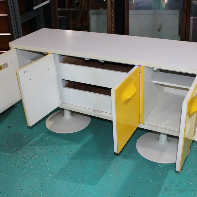 Broyhill Mid Century Broyhill Premier "Chapter One" Credenza / Sideboard For Sale - Image 4 of 6