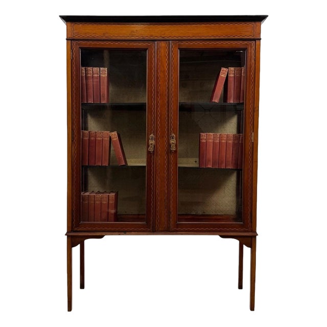 Early 20th Century Antique English Inlaid Mahogany Display Cabinet For Sale