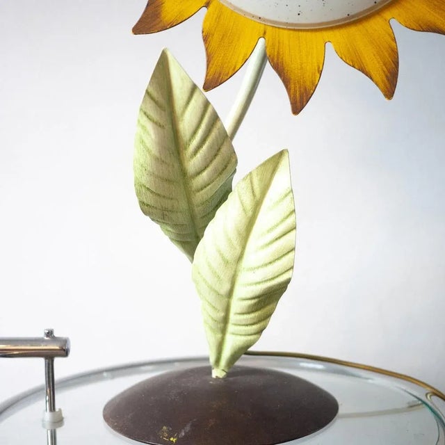 Mid-Century Italian Metal Painted Sunflower Table Lamp, 1970s For Sale - Image 4 of 12