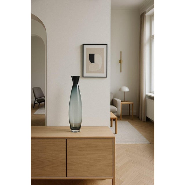 1950s Vintage Swedish Tona Slim Glass Vase by Bengt Orup for Johansfors, 1950s For Sale - Image 5 of 6