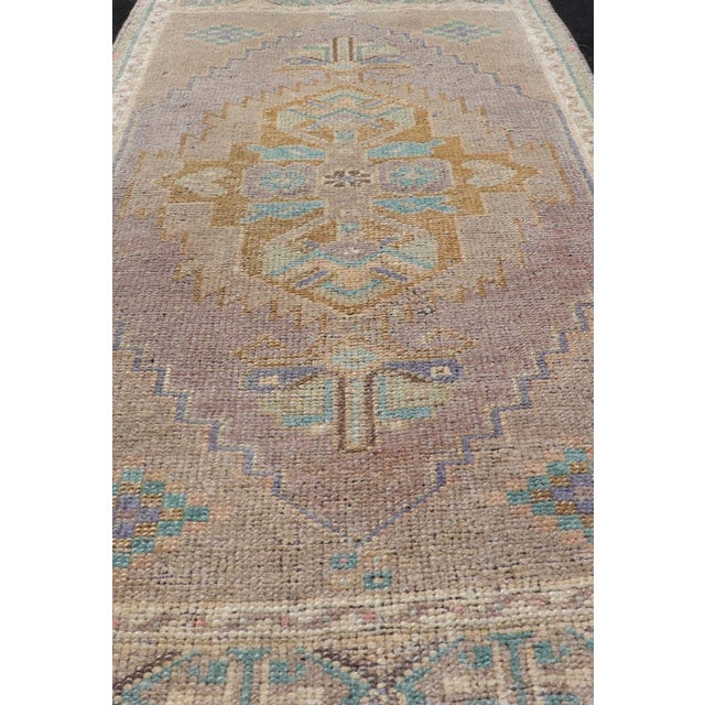 Tribal Vintage Turkish Oushak Rug With All-Over Sub-Geometric Medallion Design For Sale - Image 3 of 8