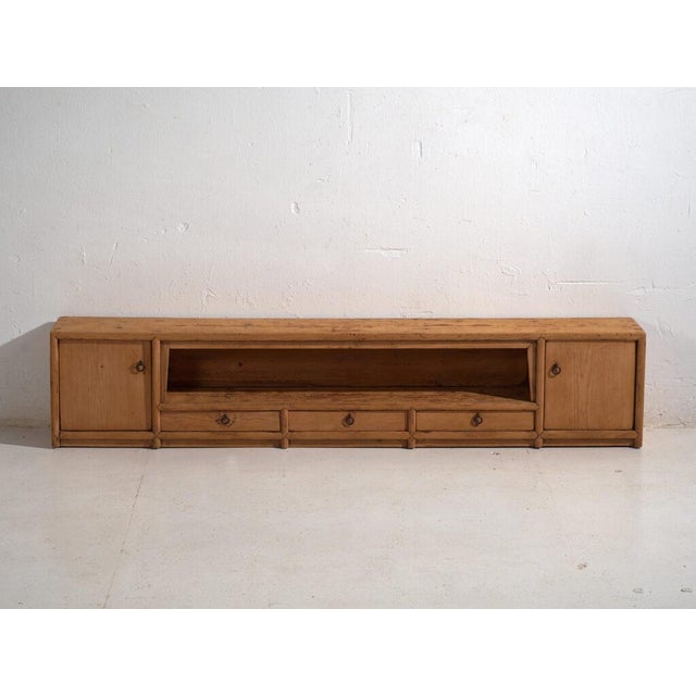 Low Antique Qing Dynasty Gansu Bench or Sideboard in Pine For Sale - Image 6 of 12
