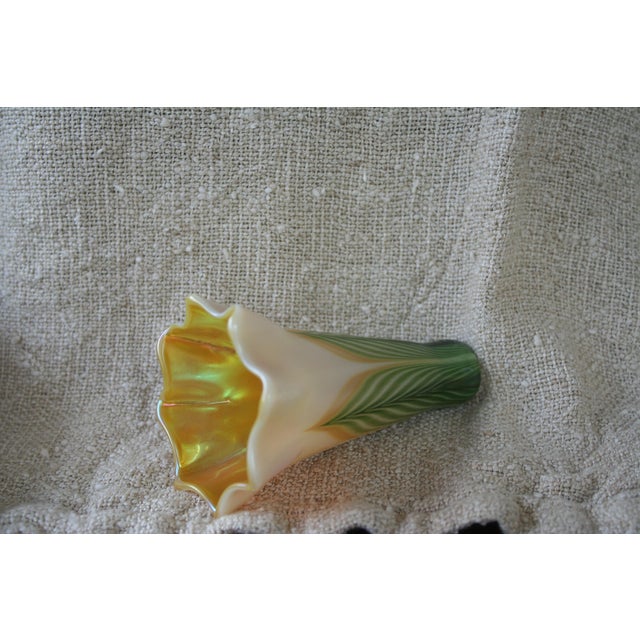 1980s 1980s Lundberg Studios Floral Glass Shade For Sale - Image 5 of 7