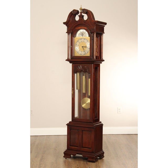 Traditional 1970s Ridgeway Georgian Style Grandfather Clock For Sale - Image 3 of 12