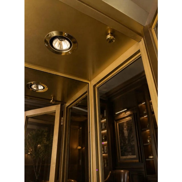 Mid Century Attribution MasterCraft Brass Clad Vitrine #2 For Sale - Image 10 of 17