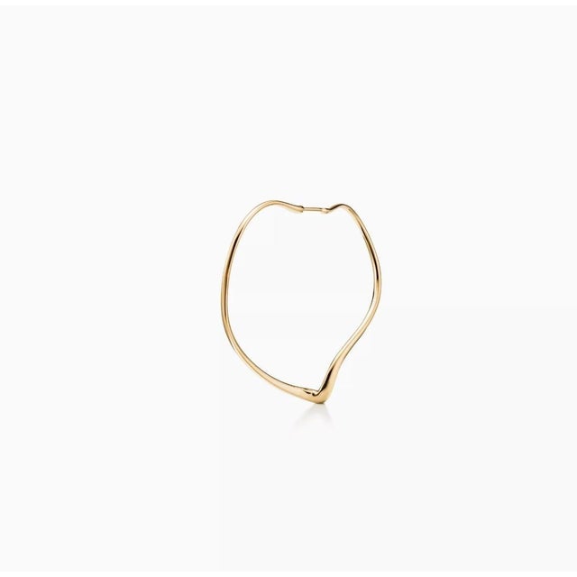 Metal Late 20th Century Pair of Tiffany & Co., Elsa Peretti, 18k Yellow Gold Large Open Heart Hoop Earrings For Sale - Image 7 of 7