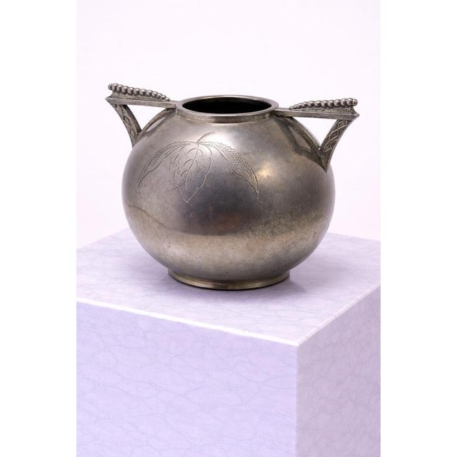 1930s Swedish Art Deco Pewter Vase attributed to Lundin & Lundberg, 1930s For Sale - Image 5 of 8
