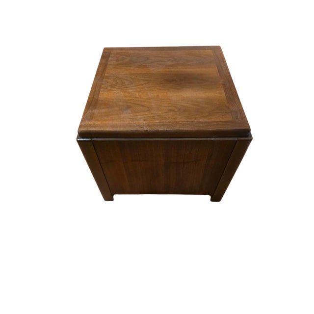 Mid-Century Modern Lane Walnut Modern Coffee Table + End Tables Set, 1981 – Mid Century Revival Collection For Sale - Image 3 of 10