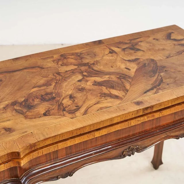 - Open measures: 102x102 cm Height: 81 Width: 102 Depth: 50 This piece is attributed to the mentioned designer/maker. It...