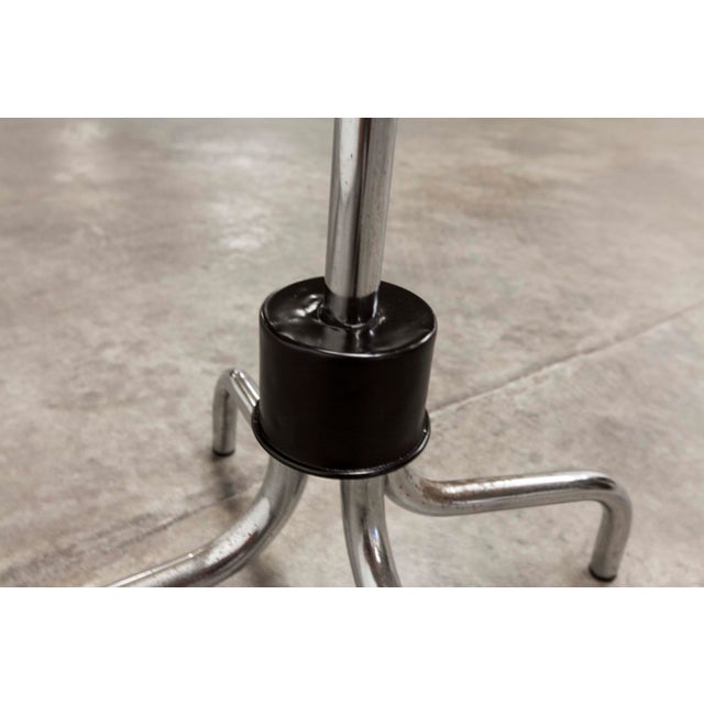 Industrial Rotating Parrot Coat Rack with 16 Hooks in Chrome-Plated Metal, 1960s For Sale - Image 15 of 18
