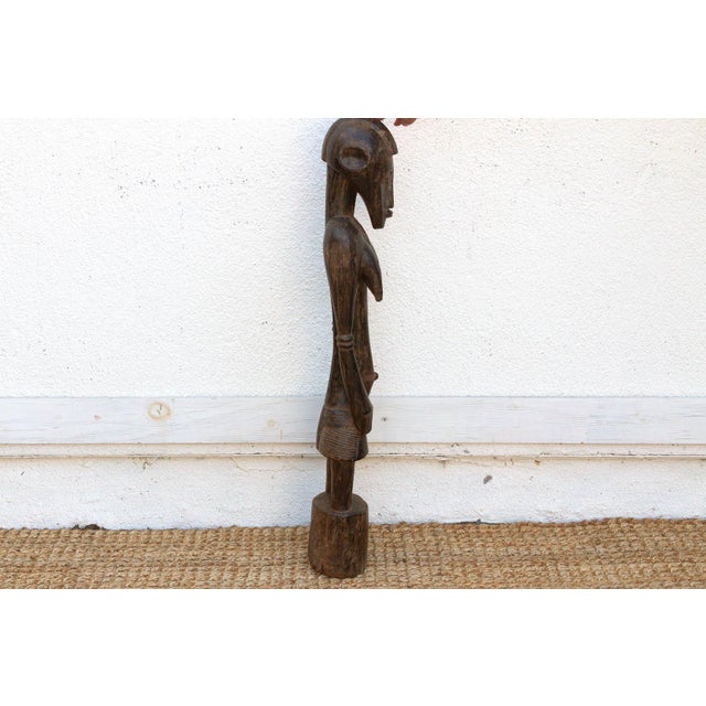 Wood Antique Semi-Abstract Mumuye Guardian Figure For Sale - Image 7 of 8