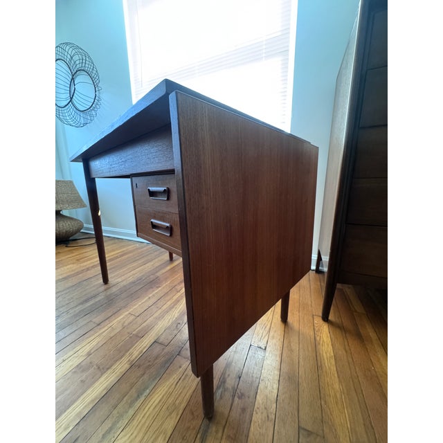 Mid Century Danish Modern Teak Drop-Leaf Executive Desk, 1960s For Sale In Cleveland - Image 6 of 9