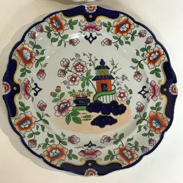 Chinoiserie England New Stone Imari Peking Cabinet Plates a Set of Four9" For Sale - Image 3 of 13