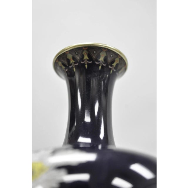 Blue Early 20th Century Meiji Period Japanese Cloisonne Enamel Dark Blue Daisy & Butterfly Tall Urn Vase For Sale - Image 8 of 12