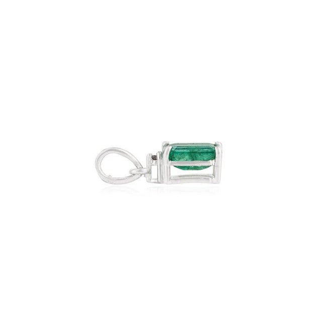 Green Handcrafted Natural Emerald & Diamond Solitaire Pendant in 925 Silver For Sale - Image 8 of 12