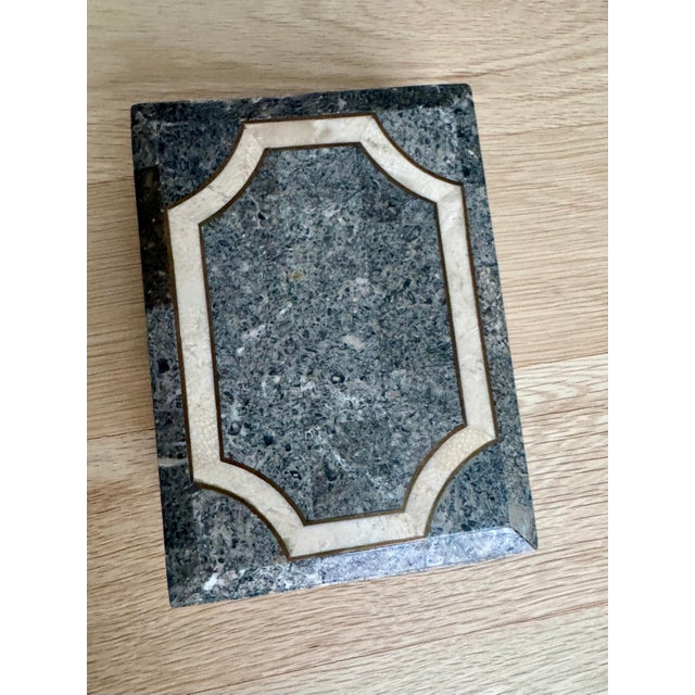 Late 20th Century Vintage Maitland-Smith Marble & Brass Inlaid Trinket Box With Wood Interior, Rare Style For Sale - Image 5 of 8
