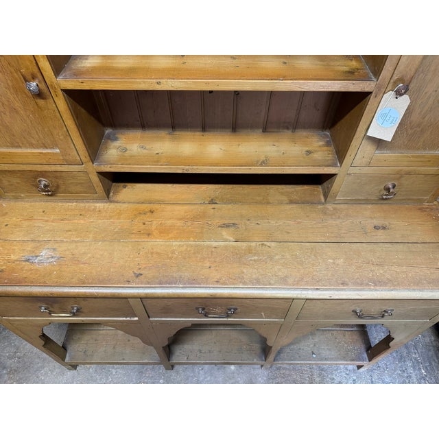 Welsh Dresser in Pine, 1880 For Sale - Image 9 of 18