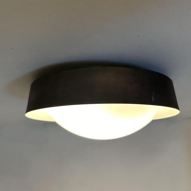 Dimensions: 30cm Diameter, 11cm Height Condition: Good metal has some patina Material: Metal, Glass Color: White, brass Up...