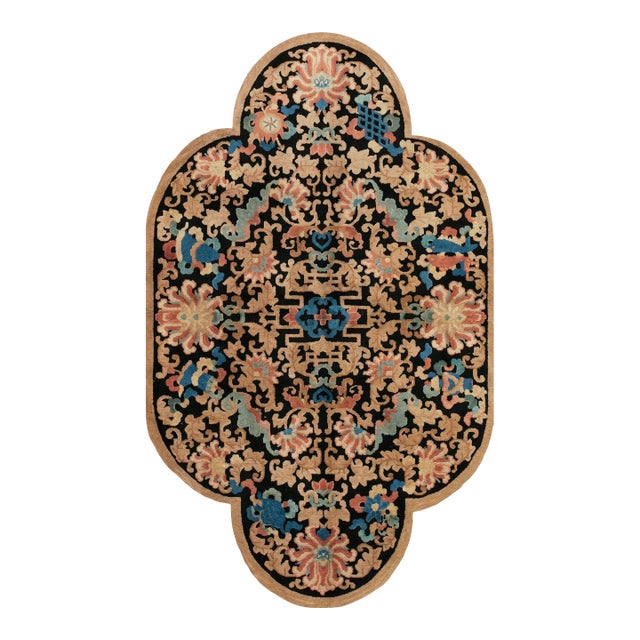 1920s Black Floral Antique Chinese Art Deco Carpet by Fetti - Li Workshop 4' 6''x 7' 6'' Knotted Wool Rug For Sale