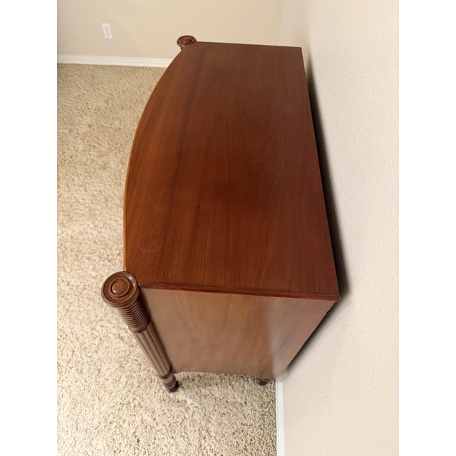 Antique American Federal Bowfront Chest of Drawers, Flame Mahogany, C. 1820 For Sale - Image 4 of 15