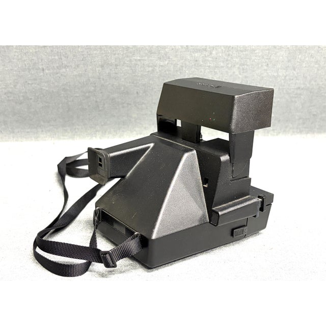 1980s Polaroid Supercolor 670 Af Instant Camera For Sale - Image 5 of 8