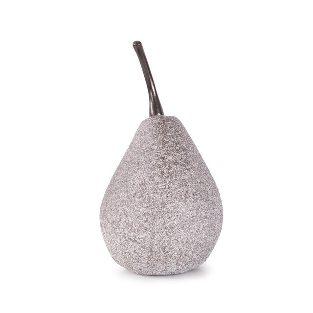 The Modern Poire Sculpture is a contemporary reinterpretation of the pear. Crafted with meticulous attention to detail,...
