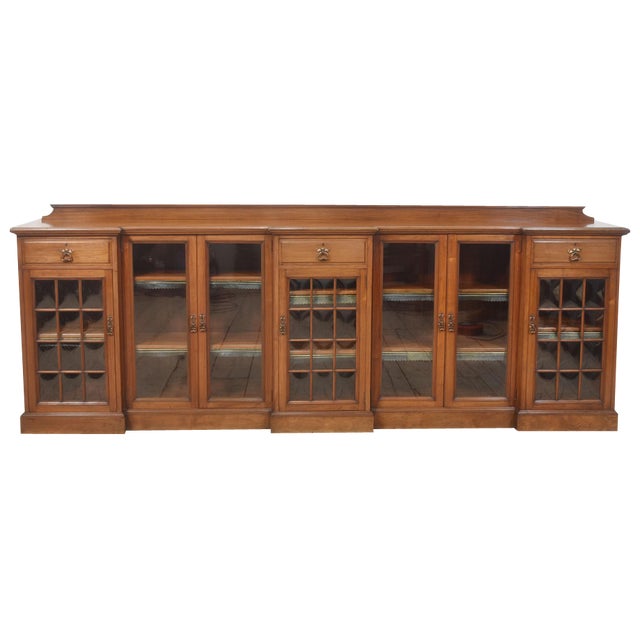 Large Breakfront Low Bookcase in Walnut, 1890s For Sale