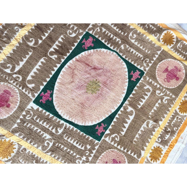 1960s Suzani Tribal Textile - Neutral Tan Samarkand Embroidery For Sale - Image 5 of 7