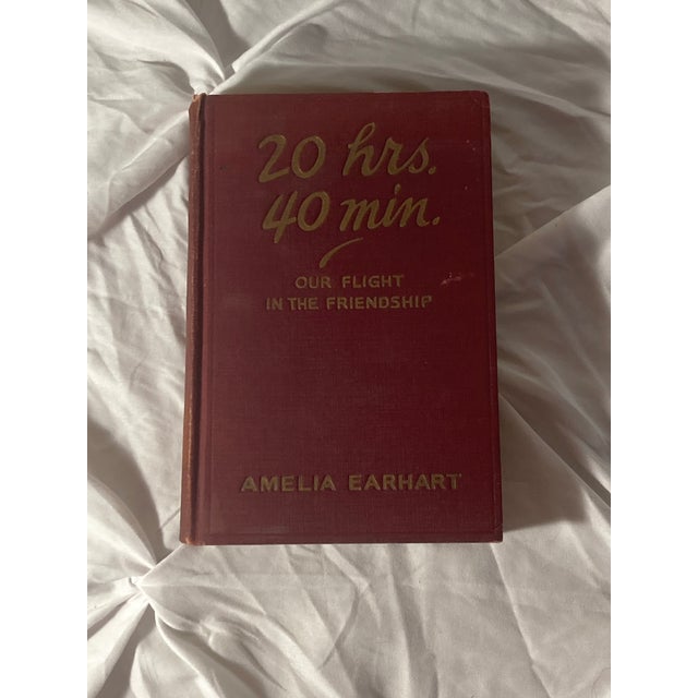 Paper American Female and Aviation History Amelia Earhart Book 20 HRS 40 Min Signed by Amelia Earhart ~ First Edition Signed For Sale - Image 7 of 7