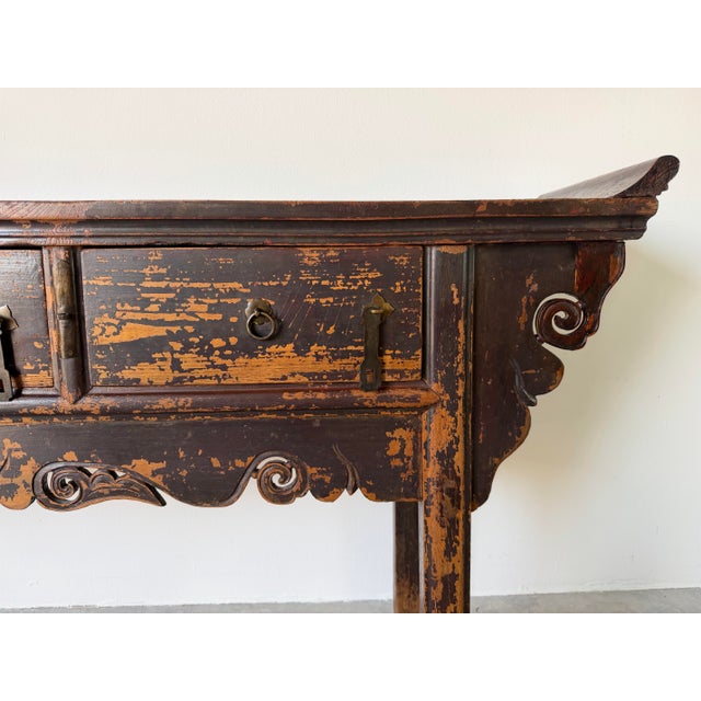 Wood Vintage Chinese Black Lacquer Altar Console Table With Hand-Carved Apron For Sale - Image 7 of 12