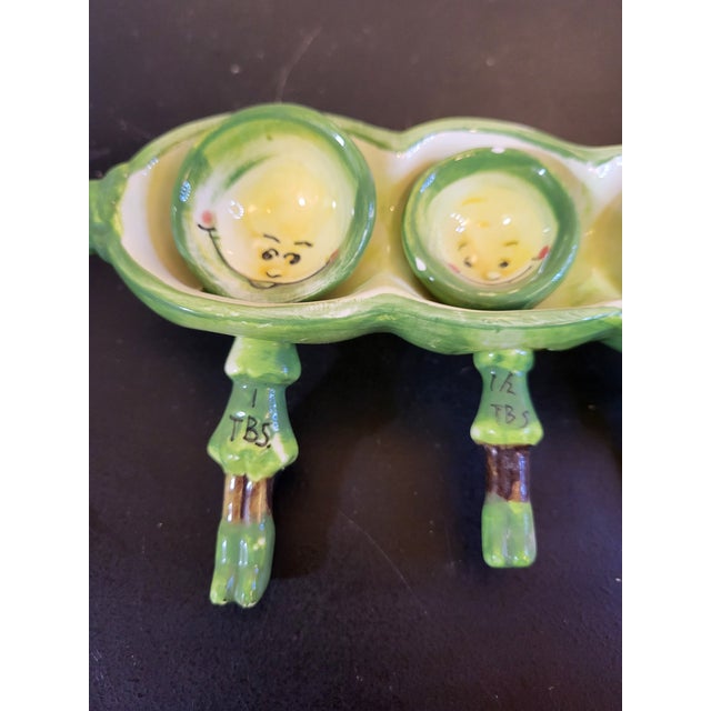 Vintage Py Ceramic Peas in a Pod Measuring Spoons Anthropomorphic For Sale In San Francisco - Image 6 of 12